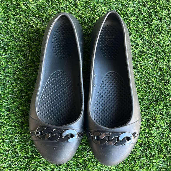 CROCS Gianna Chain Link Ballet Flats size 6 - Picture 2 of 8
